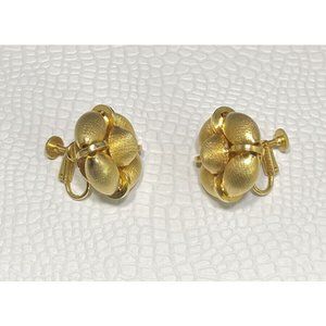 Pat. Pend. Elegant Two Tone Gold Tone Metal Clip On Earrings Vintage